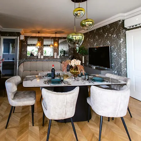 San Marco - Elegant Loft With Terrace And Private Parking - דירה