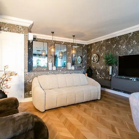 San Marco - Elegant Loft With Terrace And Private Parking - דירה