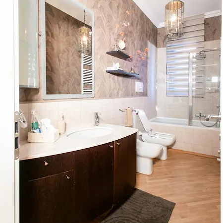 San Marco - Elegant Loft With Terrace And Private Parking -